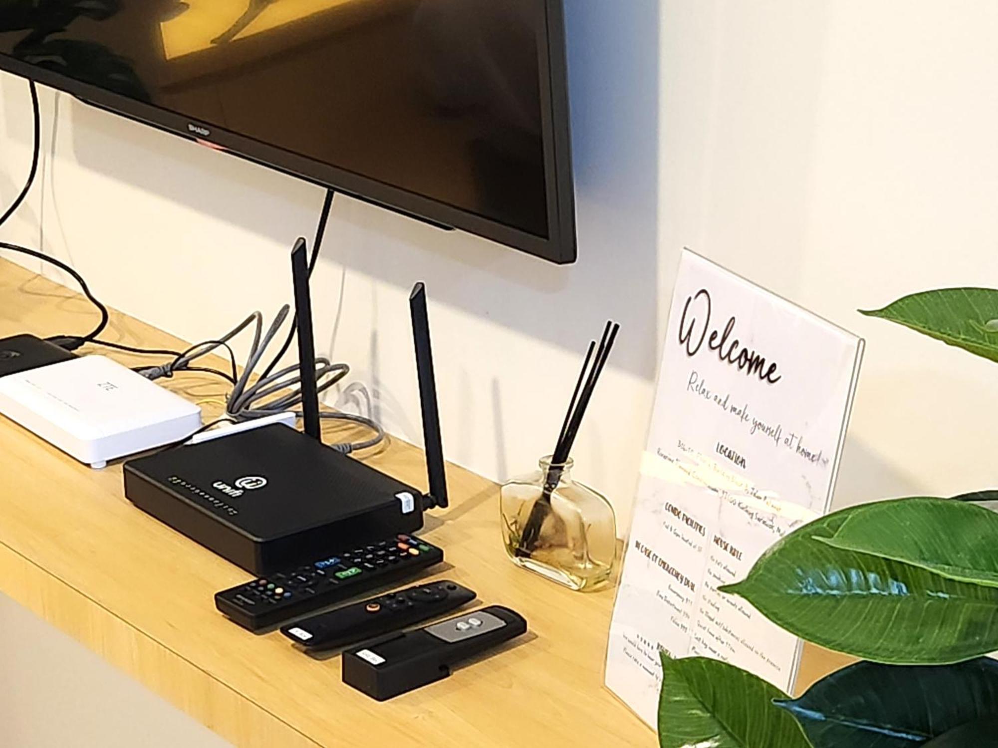 Kuching City Centre Smart Home Luxury Resort Condo Екстер'єр фото